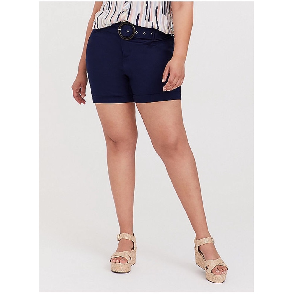 NWT Torrid Belted Mid Short- Sateen Navy size 16